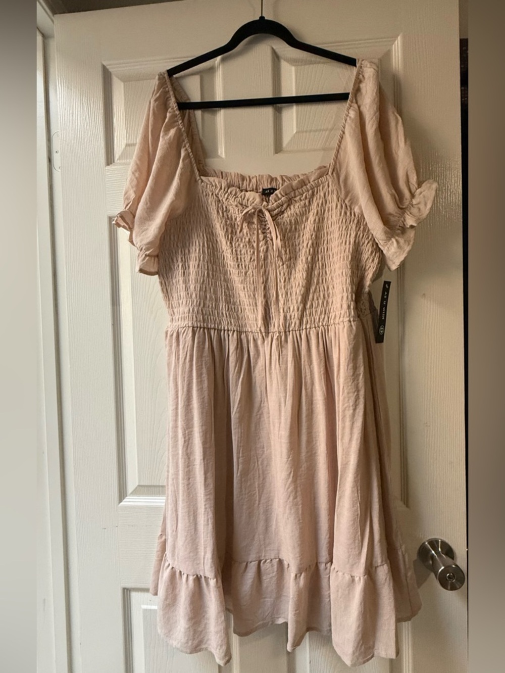 Smocked Beige/Nude/Blush Puff sleeve Dress 3XL NWT